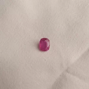 Pinkish-Red Ruby (Manik) - Oval Cut