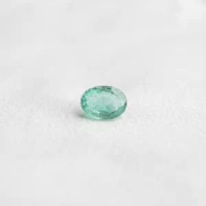 Natural Emerald (Panna) - Translucent Oval Cabochon